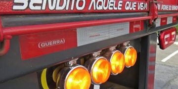 Lanternas tipo “foguinho” são proibidas?